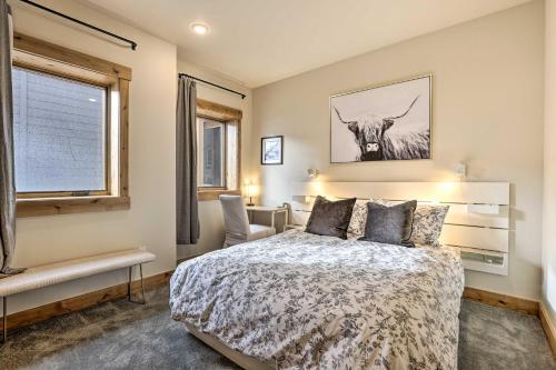 Luxurious Silverthorne Home With Patio Ski On-site!