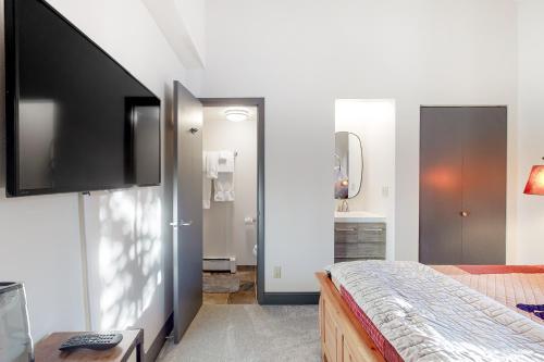 Buffalo Lodge Retreat
