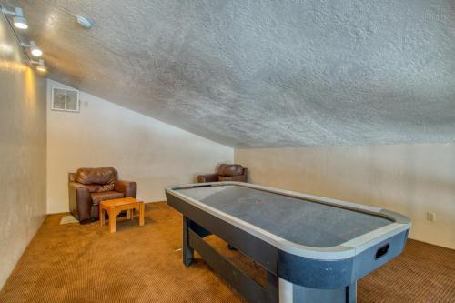 Buffalo Lodge Retreat