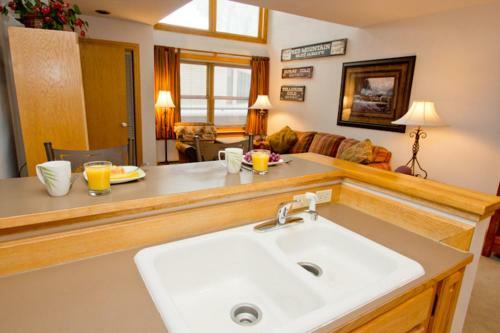 Hotel Cimarron Lodge By Alpine Lodging Telluride