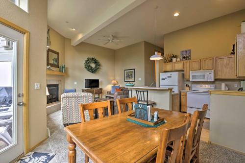 Apartamento Mountain Condo With Hot Tub And Trailhead Access!