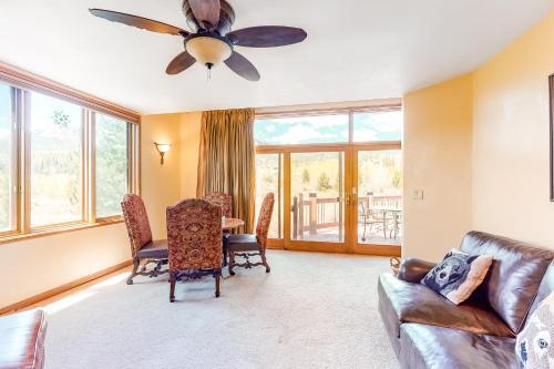 Falcon's Nest Retreat