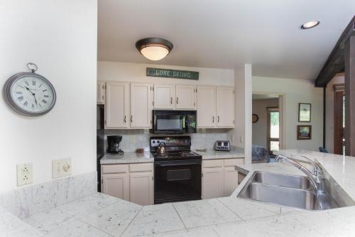 Hotel Lodge At Steamboat B105