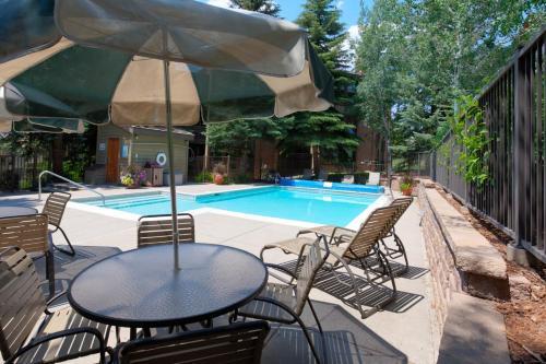 Hotel Lodge At Steamboat B105