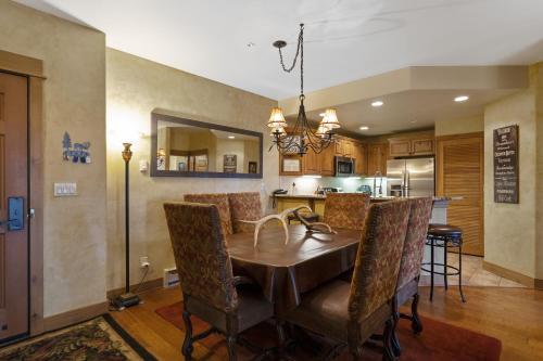 Apartamento Eagleridge Lodge 201 Condo