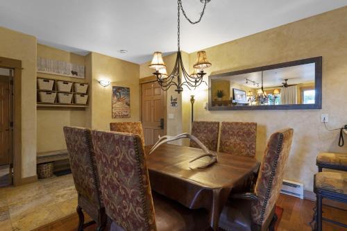 Apartamento Eagleridge Lodge 201 Condo