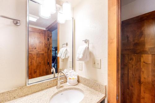 Hotel Lodge At Steamboat C107