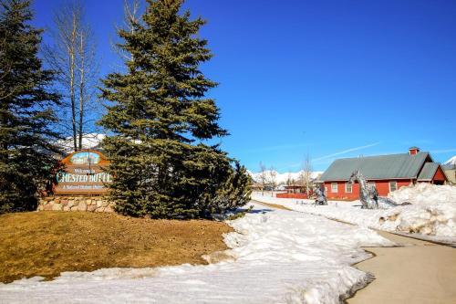 Trailhead Lodge 4122