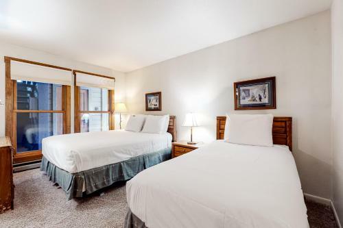 Lodge At Steamboat F103