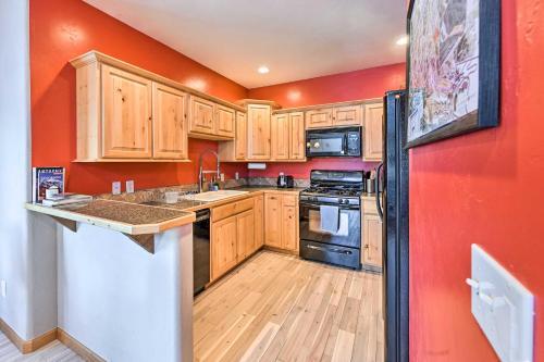 Cozy Steamboat Townhome About 1 Mi To Ski Slopes!
