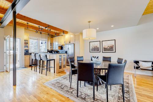 Slopeside Living - 2887
