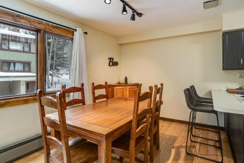 West Vail Mountain Escape & Kinnikinnick Sunshine House
