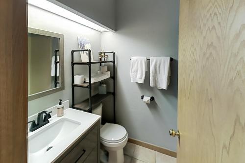 Crestview Place 307a