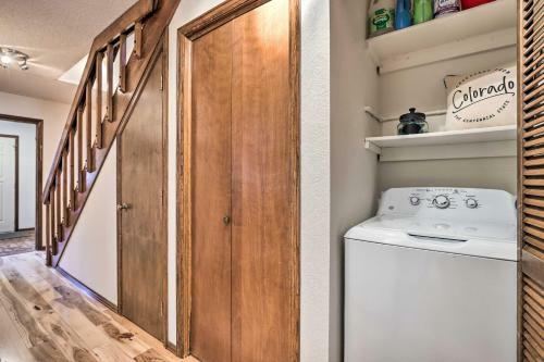 Winter Park Getaway With Hot Tub, Near Trails!