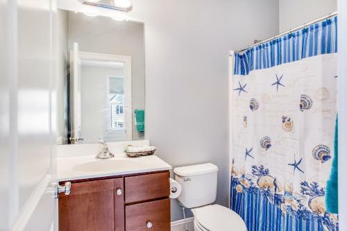 Heritage Village Townhomes -18833 Bethpage Drive