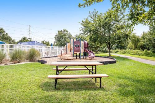 Millville By The Sea - 24715 Park View St