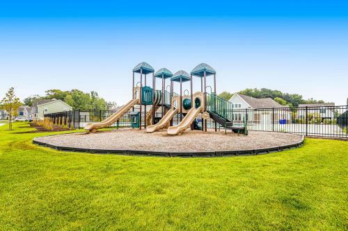 Bishops Landing --- 31502 Rockwood