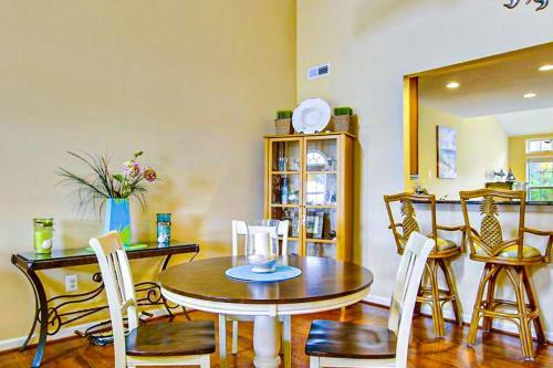Bayview Landing -- 37498 Oliver