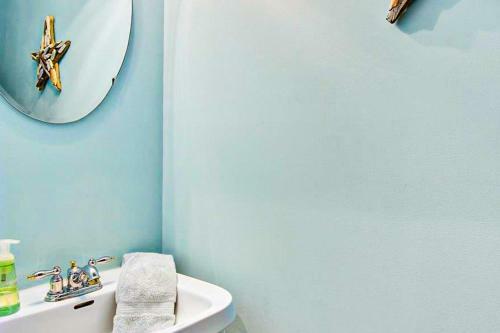 Bayview Landing -- 37498 Oliver