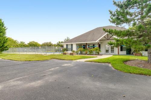 South Hampton --- 38337 Amaganst
