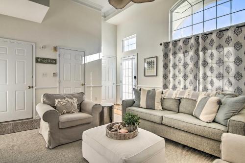 Apartamento Multi-level Ocean View Condo With Deck And Grill!
