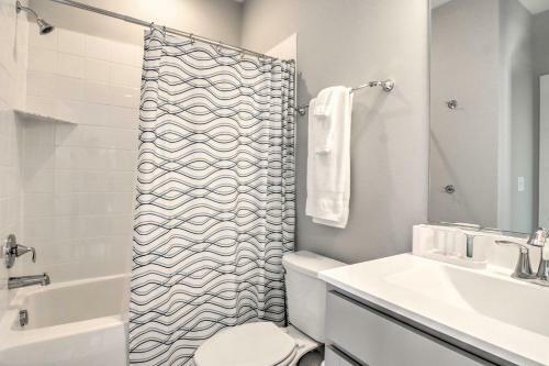 Upscale Coastal Home, 2 Mi To Bethany Beach!