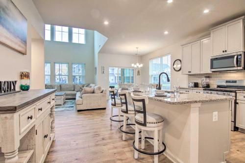 Modern Ocean View Escape About 4 Mi To Bethany Beach!
