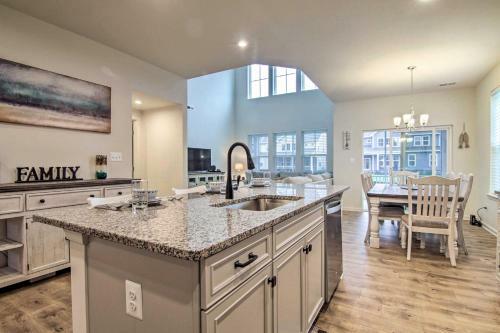 Modern Ocean View Escape About 4 Mi To Bethany Beach!