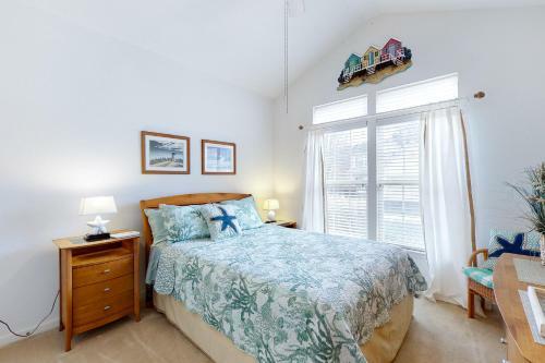 South Hampton -- 37995 East Chester