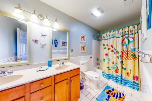 Bear Trap- 20 Village Green Dr