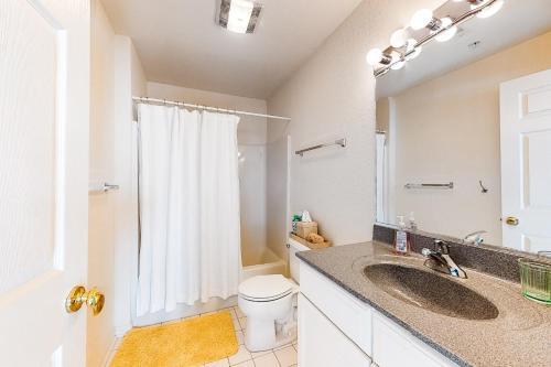 Bear Trap --- 45b Willow Oak Avenue