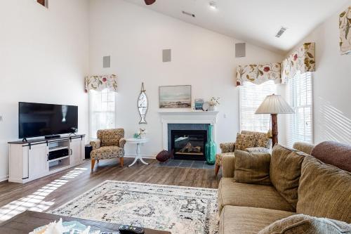 Bear Trap --- 45b Willow Oak Avenue