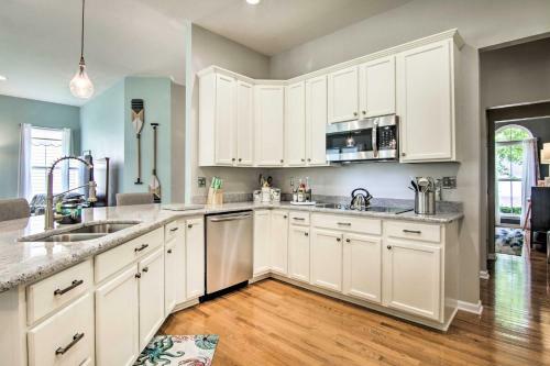 Chic Ocean View Home About 5 Mi To Bethany Beach!