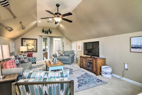 Chic Ocean View Home About 5 Mi To Bethany Beach!