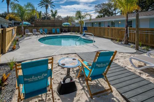 Hotel Salt Air Inn & Suites