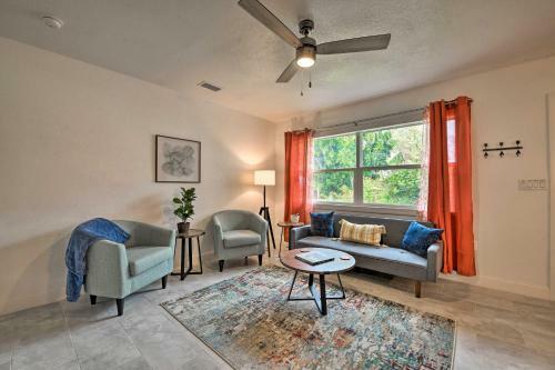 Bright, Pet-friendly Retreat In Avon Park!