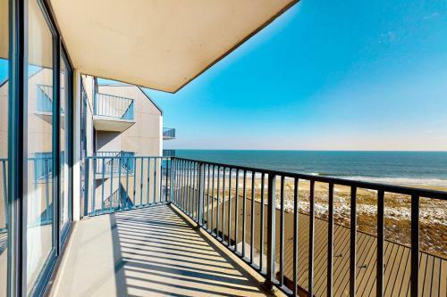 Sea Colony -- 805 Brandywine House
