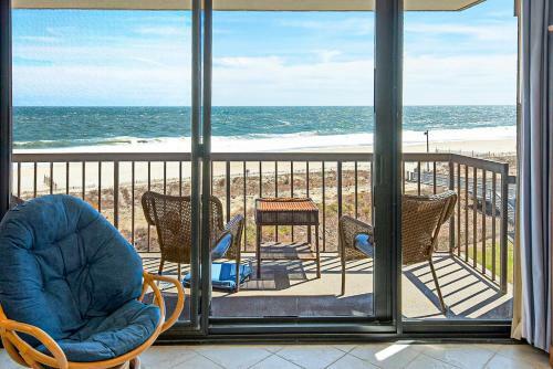Sea Colony -- 405 Georgetowne