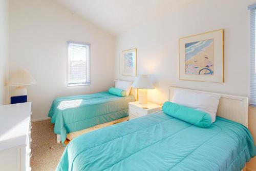 Tower Shores -- 39565 West Admiral