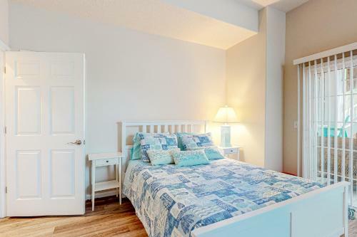 Salt Pond --- 408 Canal Way W