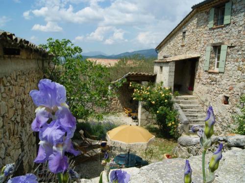 Holiday Home La Maison Du Brun Besignan