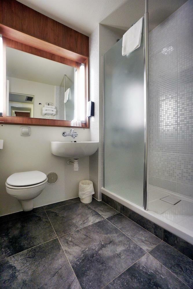 Hotel Campanile Paris Ouest - Chaville