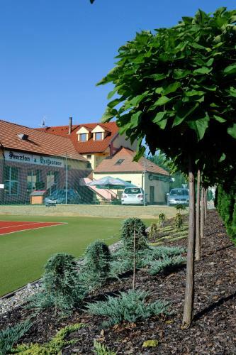 Hostal Wellness Penzion Krom??�? - Zlobice