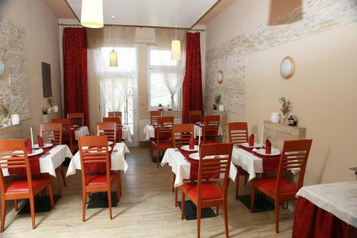 Hostal Wellness Penzion Krom??�? - Zlobice