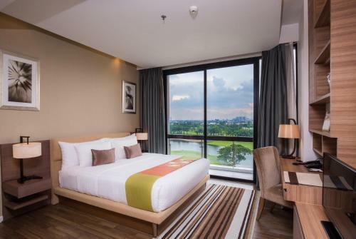 Hotel Summit Windmill Golf Residence