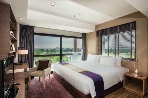 Hotel Summit Windmill Golf Residence