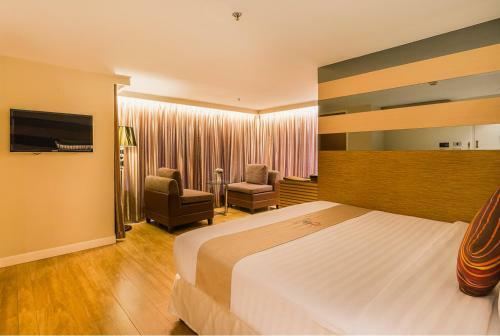 Grand Lord (boutique) Hotel