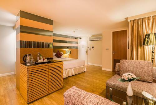 Grand Lord (boutique) Hotel