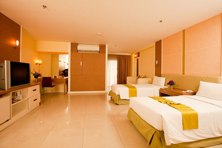The Monmanee Hotel