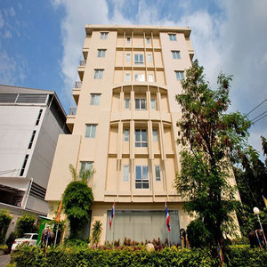 The Monmanee Hotel